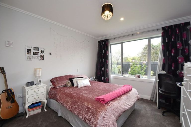 Photo of property in 50 Northside Drive, Waikiwi, Invercargill, 9810