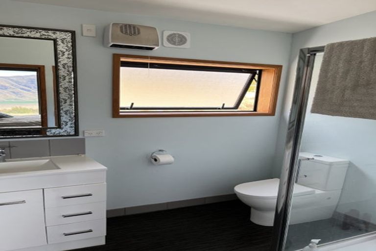 Photo of property in 79 Wailana Heights Drive, Queensberry, Cromwell, 9383