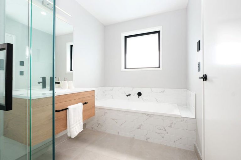 Photo of property in 6 Titchmarsh Lane, Pokeno, 2402