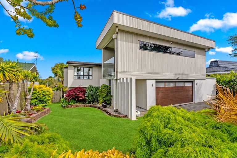 Photo of property in 9 Porritt Avenue, Chatswood, Auckland, 0626