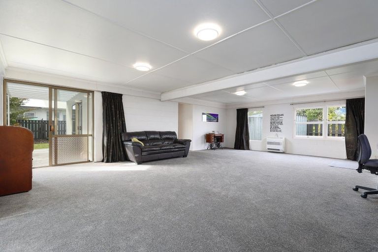 Photo of property in 30 Derby Street, Stoke, Nelson, 7011