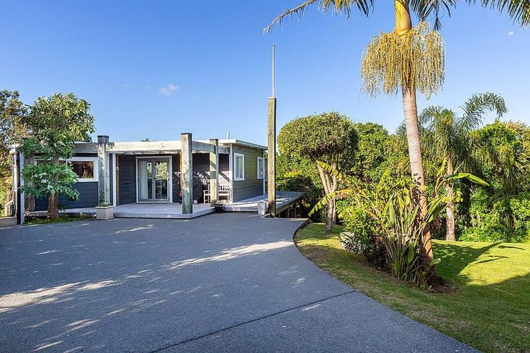 Photo of property in 27 Cotterell Street, Leigh, 0985