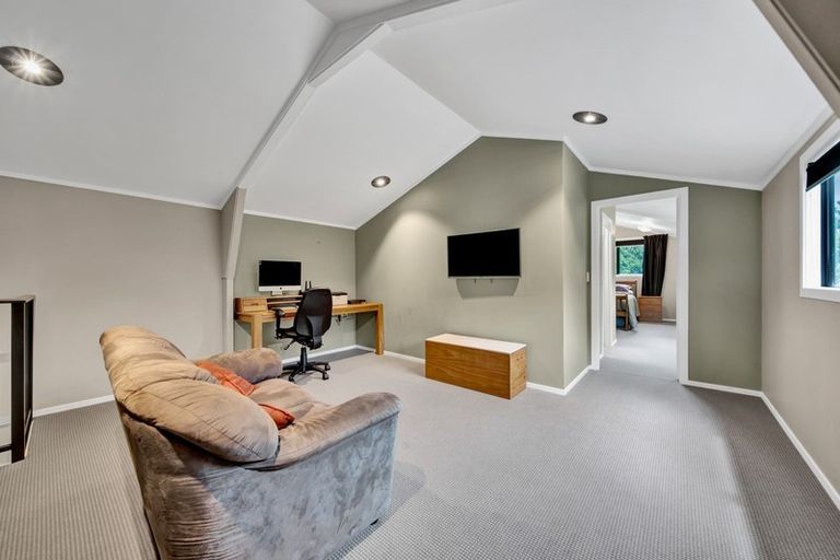 Photo of property in 334 Waitara Road, Huirangi, Waitara, 4382