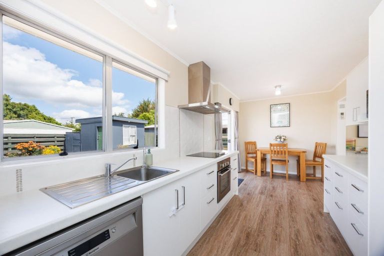 Photo of property in 16 Wyndham Street, Awapuni, Palmerston North, 4412
