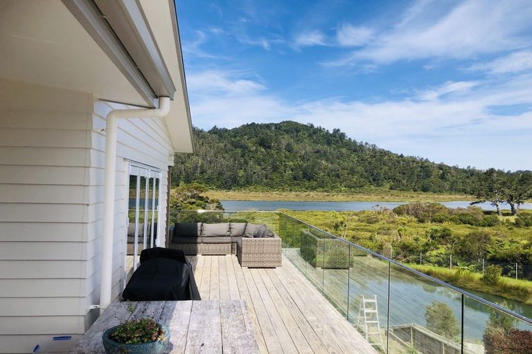 Photo of property in 128 Rangituia Street, Whangamata, 3691