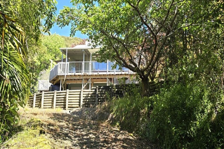 Photo of property in 460 Moetapu Bay Road, Moetapu Bay, Picton, 7282