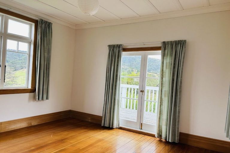 Photo of property in 262 Mountain Road, Maungaturoto, 0587