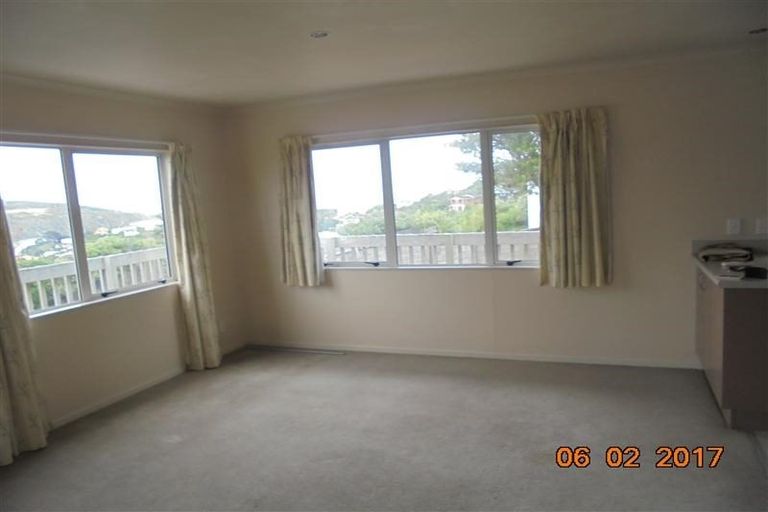 Photo of property in 74a Owhiti Street, Titahi Bay, Porirua, 5022