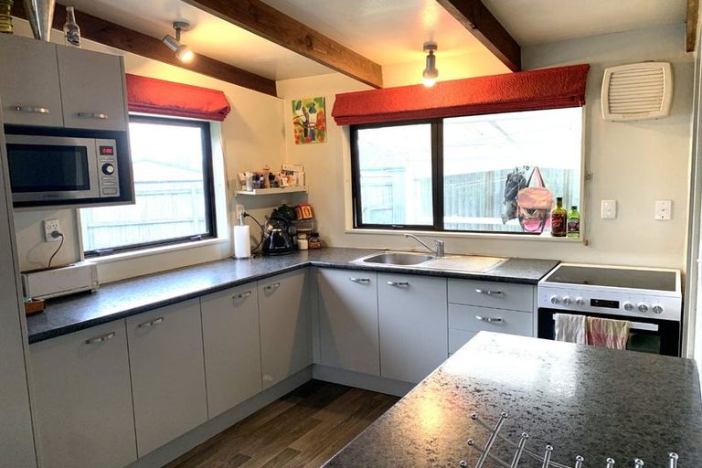 Photo of property in 40 Mckenzie Street, Geraldine, 7930