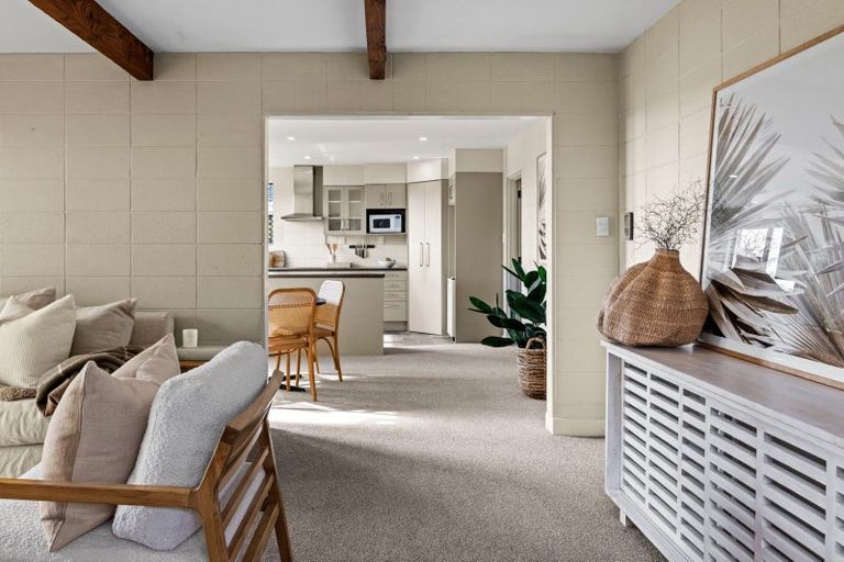 Photo of property in 27 Coventry Avenue, Tamatea, Napier, 4112