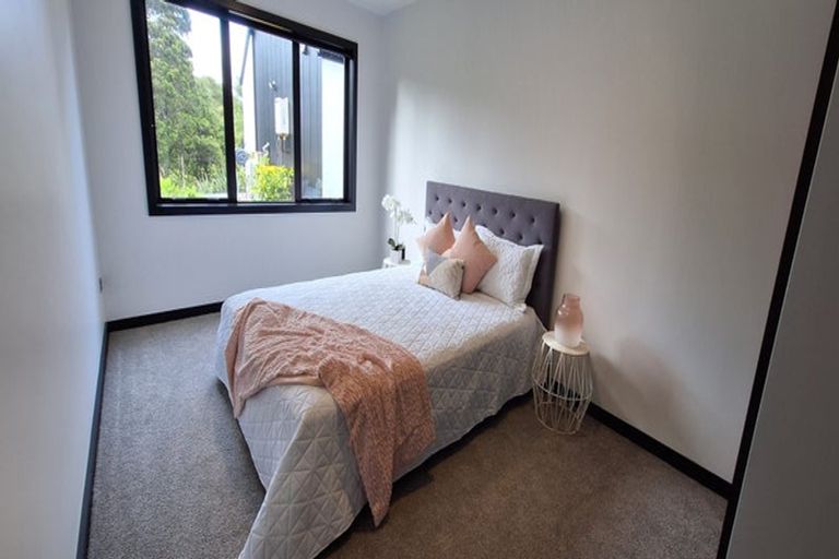 Photo of property in 46 Harry Dreadon Road, Opaheke, Papakura, 2584