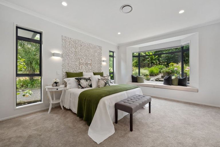 Photo of property in 55a Lonely Track Road, Fairview Heights, Auckland, 0632