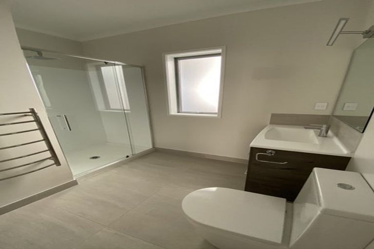 Photo of property in 19 Rue D' Amarres, Gulf Harbour, Whangaparaoa, 0930