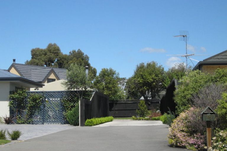 Photo of property in 3b Thornley Place, Woodend, 7610