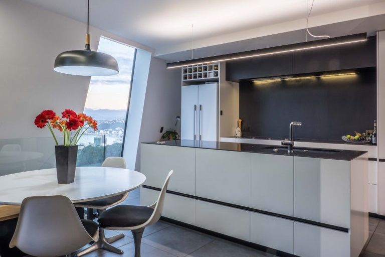 Photo of property in 64a Orangi Kaupapa Road, Northland, Wellington, 6012