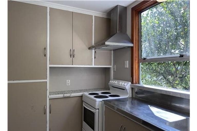 Photo of property in 9 Woodchester Avenue, Richmond, Christchurch, 8013