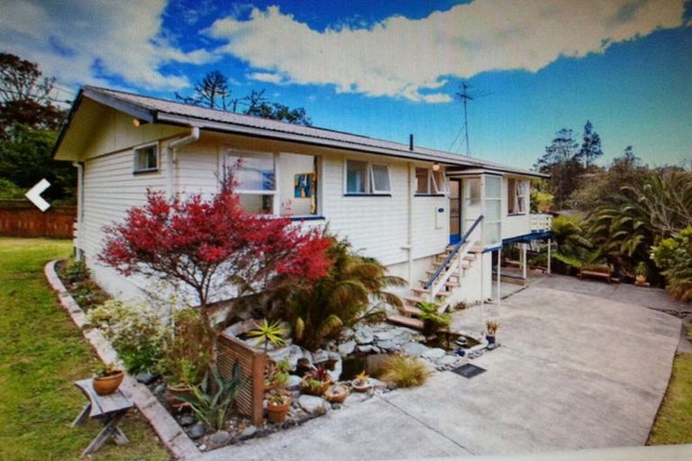 Photo of property in 9 Long Bay Drive, Torbay, Auckland, 0630