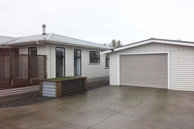 Photo of property in 129 Miranda Street, Stratford, 4332