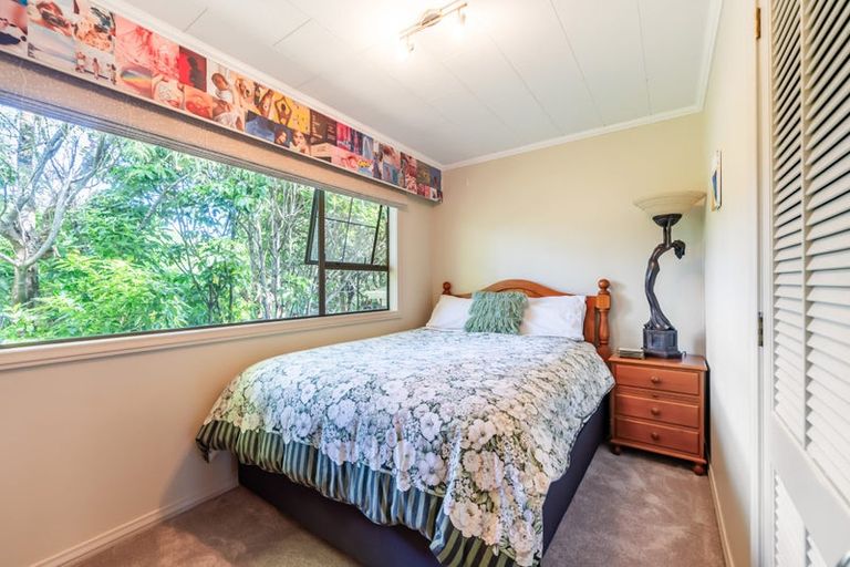 Photo of property in 43c Dowling Grove, Silverstream, Upper Hutt, 5019