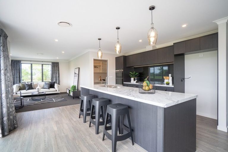 Photo of property in 7 Hartwell Drive, Kelvin Grove, Palmerston North, 4470