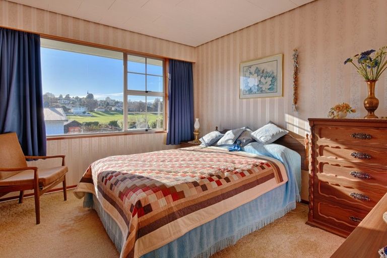 Photo of property in 1 Frank Street, Gore, 9710