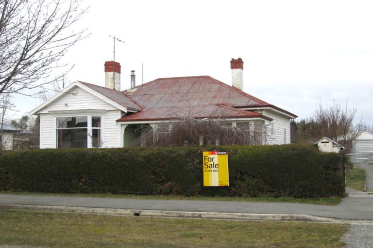 Photo of property in 4 Mckenzie Street, Fairlie, 7925