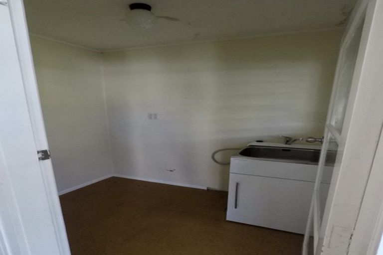 Photo of property in 20 Nutsey Avenue, Northcote, Auckland, 0627