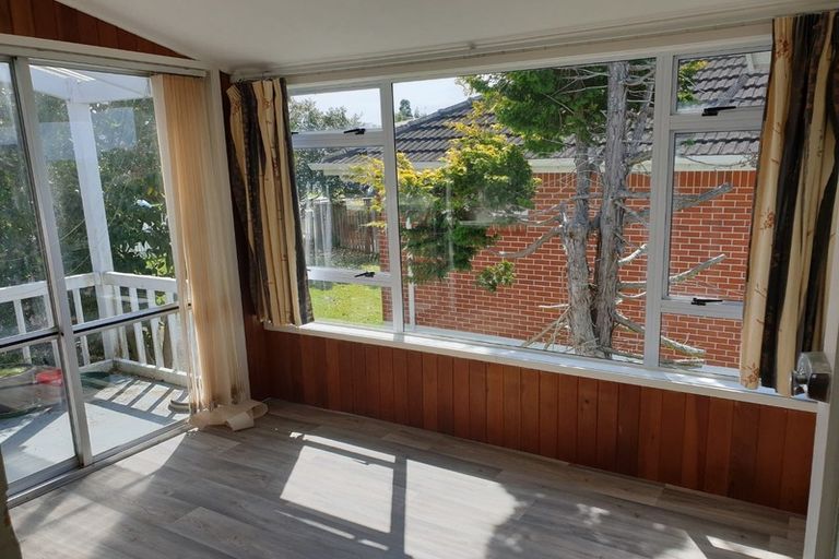 Photo of property in 40 Holland Road, Hillcrest, Auckland, 0627