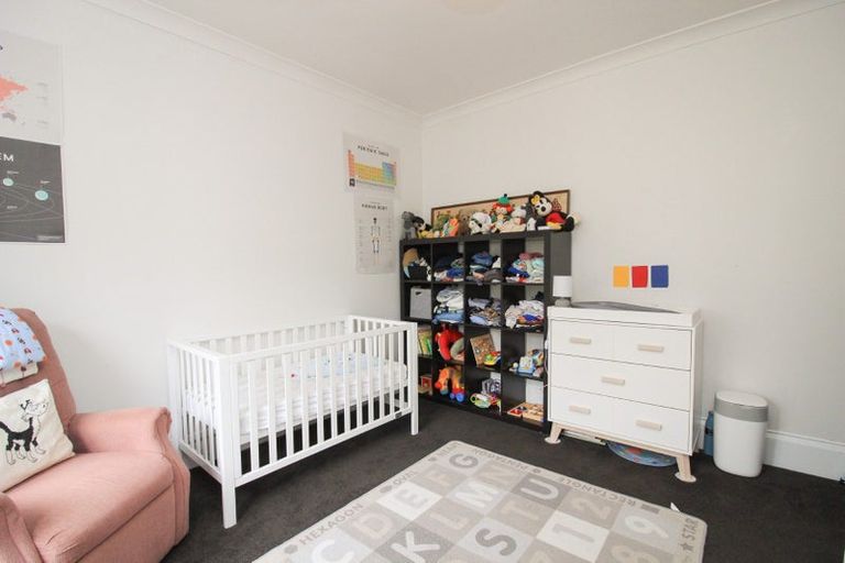 Photo of property in 71 Freyberg Street, Lyall Bay, Wellington, 6022