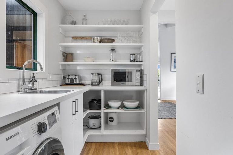 Photo of property in 3 Chilton Drive, Mairehau, Christchurch, 8052