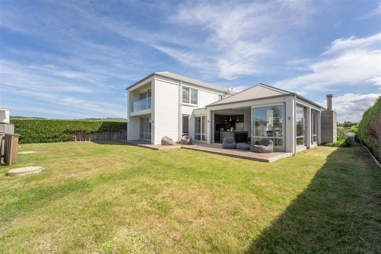 Photo of property in 40 Inanga Lane, Omaha, 0986