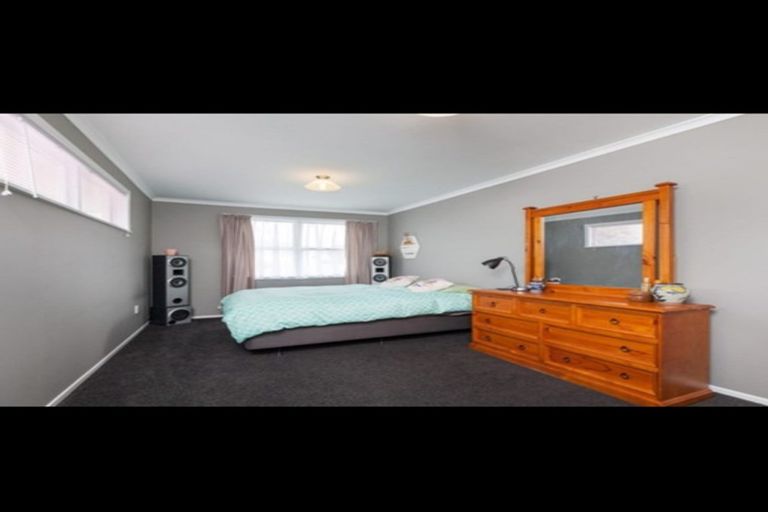 Photo of property in 11 Belair Avenue, Blagdon, New Plymouth, 4310