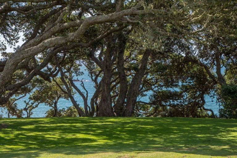 Photo of property in 56 Bayside Drive, Coopers Beach, 0420