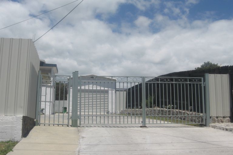 Photo of property in 8 Atuaroa Avenue, Te Puke, 3119