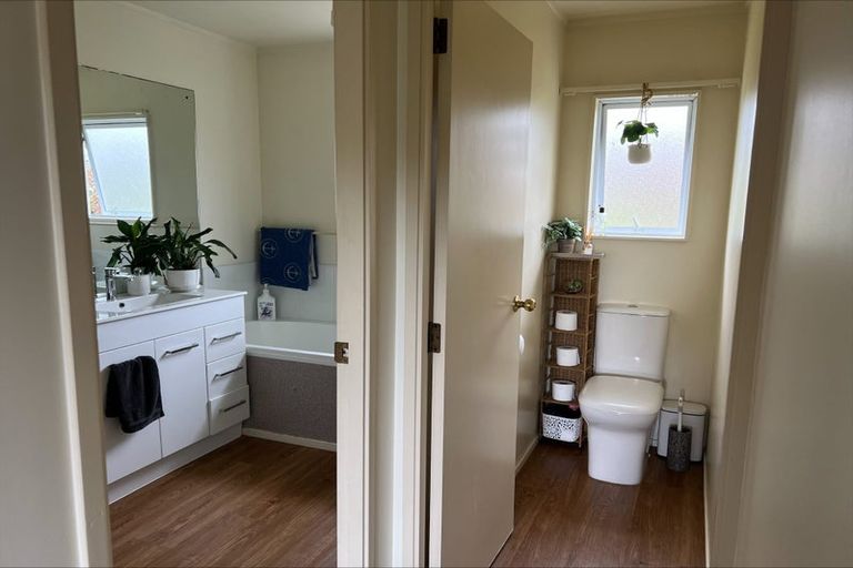 Photo of property in 38 Charlotte Street, Stanmore Bay, Whangaparaoa, 0932