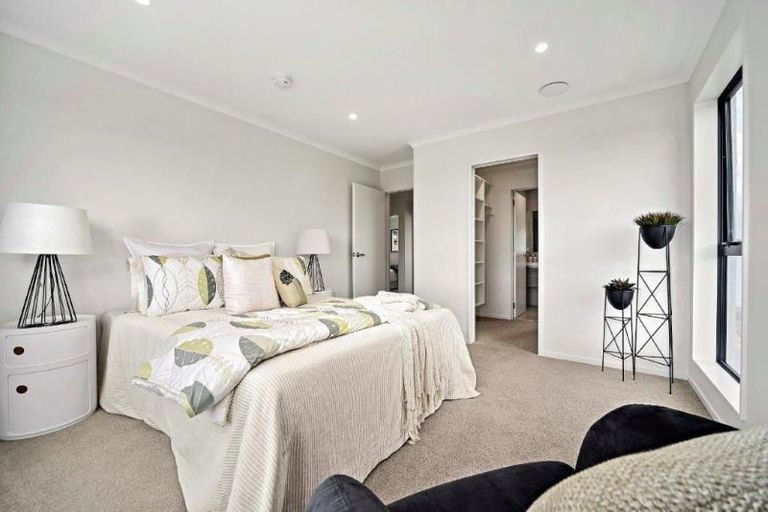 Photo of property in 14 Matairangi Avenue, Totara Heights, Auckland, 2105