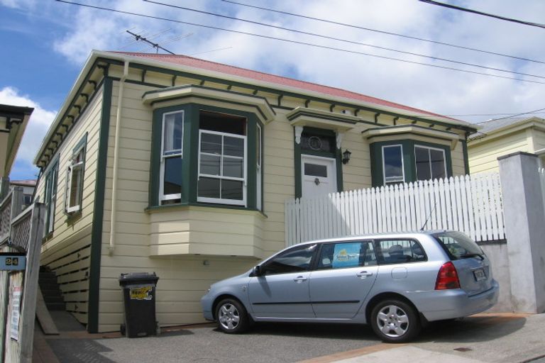 Photo of property in 22 Moir Street, Mount Victoria, Wellington, 6011