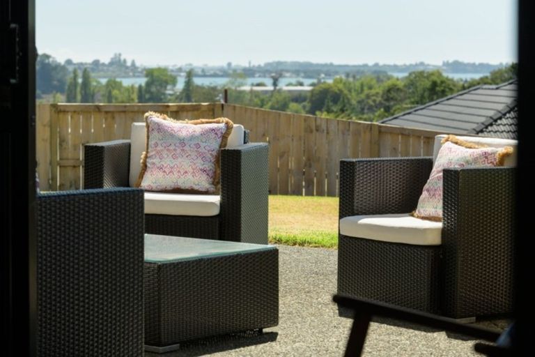 Photo of property in 1 Formosa Place, Pyes Pa, Tauranga, 3112