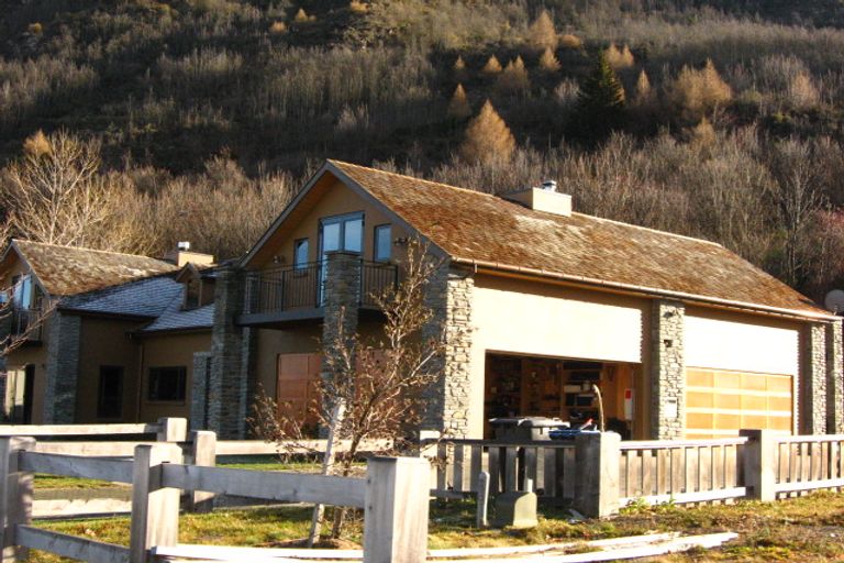 Photo of property in Butel Park, 4 Mace Lane, Arrowtown, 9302
