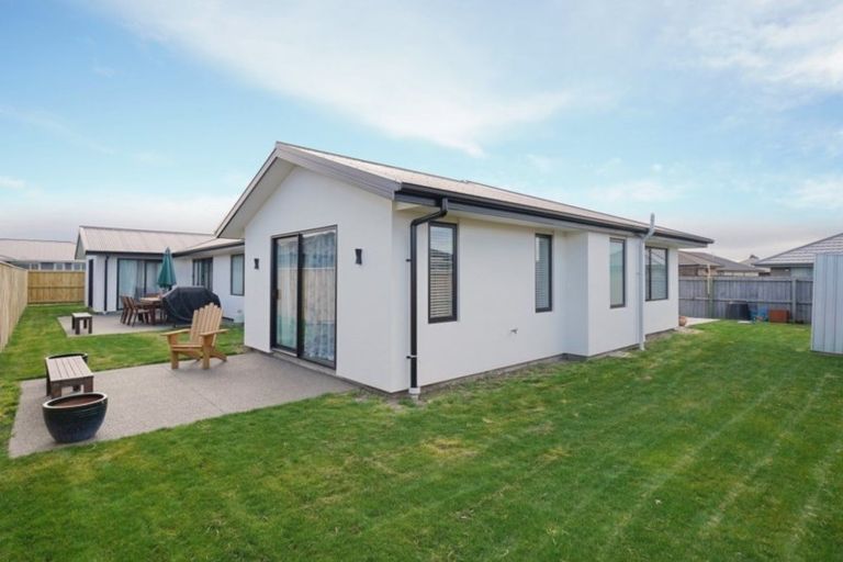 Photo of property in 31 El Alamein Avenue, Rangiora, 7400