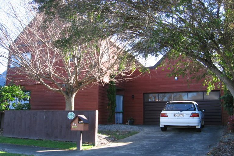 Photo of property in 2a Denver Place, Milson, Palmerston North, 4414