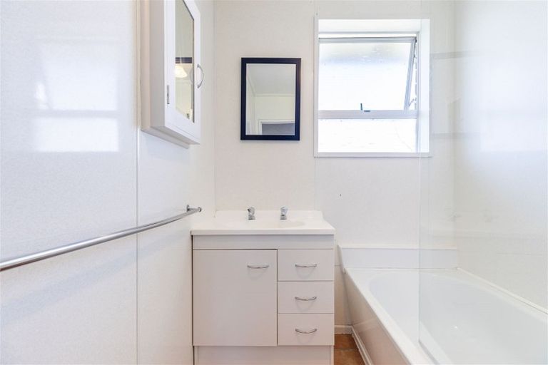 Photo of property in 148 Tremaine Avenue, Westbrook, Palmerston North, 4412