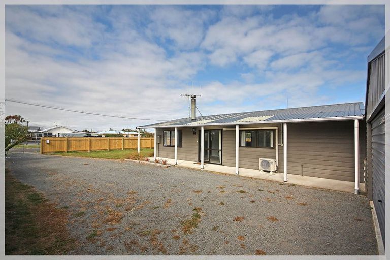 Photo of property in 5 Linklater Avenue, Foxton Beach, Foxton, 4815