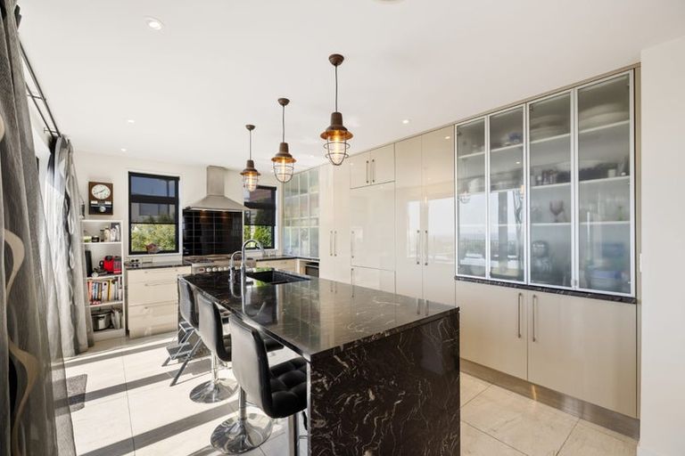 Photo of property in 4 Stonewall Place, Huntsbury, Christchurch, 8022