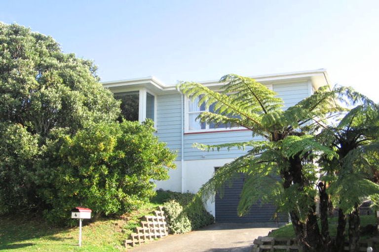 Photo of property in 4 Rossport Street, Johnsonville, Wellington, 6037