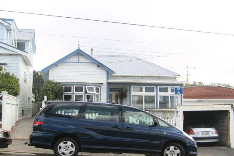 Photo of property in 78 Washington Avenue, Brooklyn, Wellington, 6021