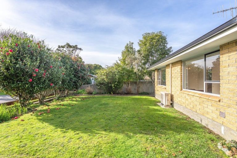 Photo of property in 33 Raukawa Street, Otaki, 5512