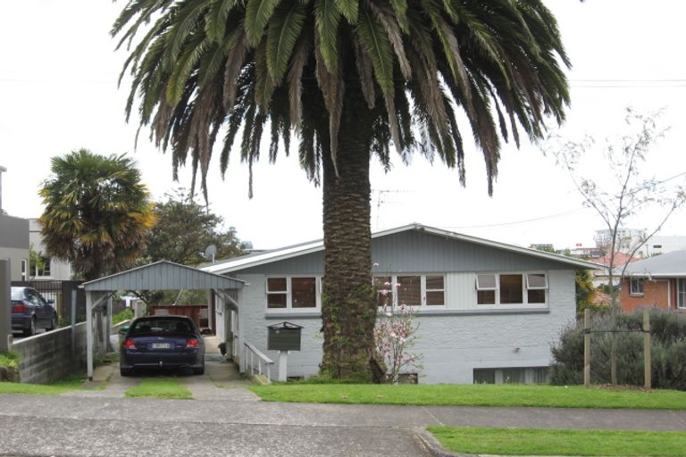 Photo of property in 59 Sixth Avenue, Tauranga, 3110