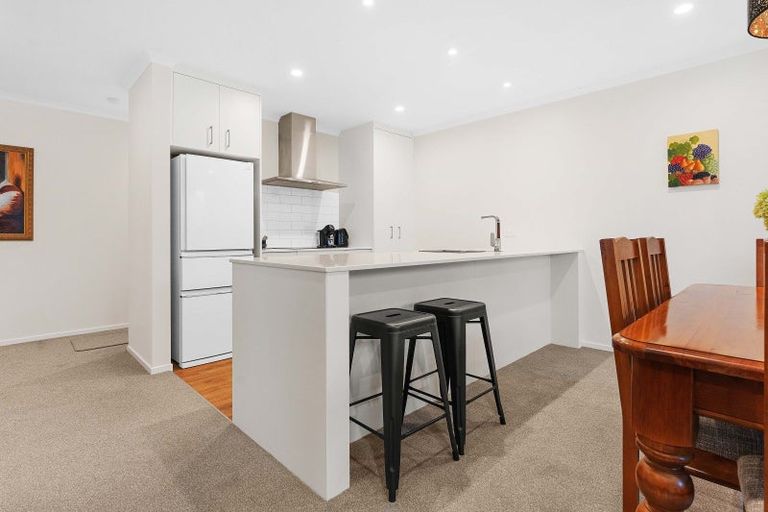 Photo of property in 1 Fantail Avenue, Carterton, 5713