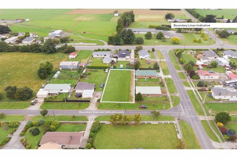 Photo of property in 69 Morton Street, Edendale, 9825